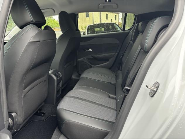 Peugeot 308 Allure Hybrid 145 e-DCS6 aut. - Foto 8