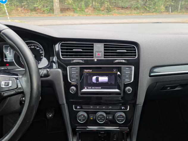 Volkswagen Golf Variant Business 1.6 TDI 110 CV Highline BMT E6 Manuale NEO 2015 - Foto 10