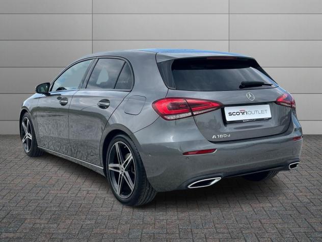 Mercedes-Benz Classe A - W177 2018 A 180 d Business auto - Foto 4