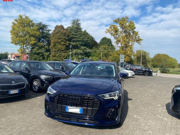 AUDI Q3 35 TDI quattro S tronic S line edition rif. 24194397 - Foto 2