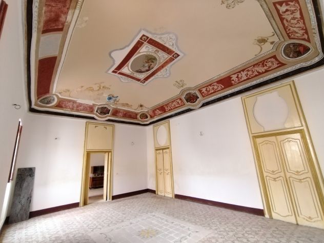 MELILLI-CENTRO STORICO:PALAZZO STORICO DI FINE 800 CON AFFRESCHI - Foto 7