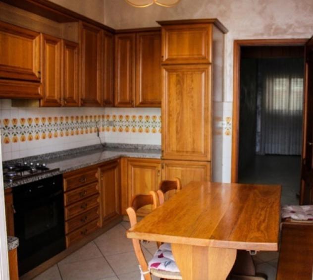 Appartamento di 110 m² con 4 locali in vendita a Torino - Foto 3