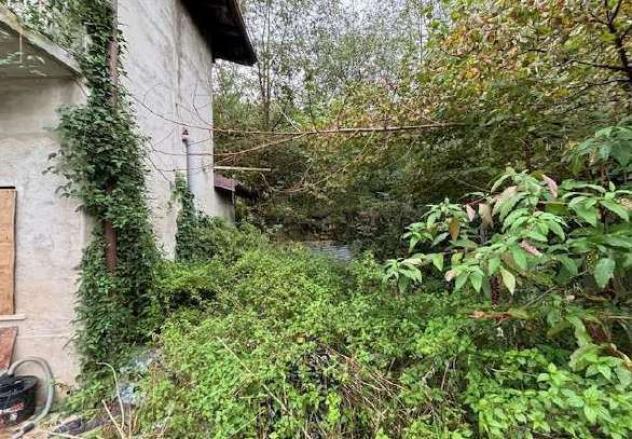 180/2023 U VA - Porzione di casa in asta a Varese - Foto 2