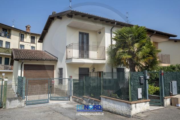 RIF. CC6246 - GERENZAGO - Bifamiliare di 5 locali e doppi servizi. Box doppio e giardino.
