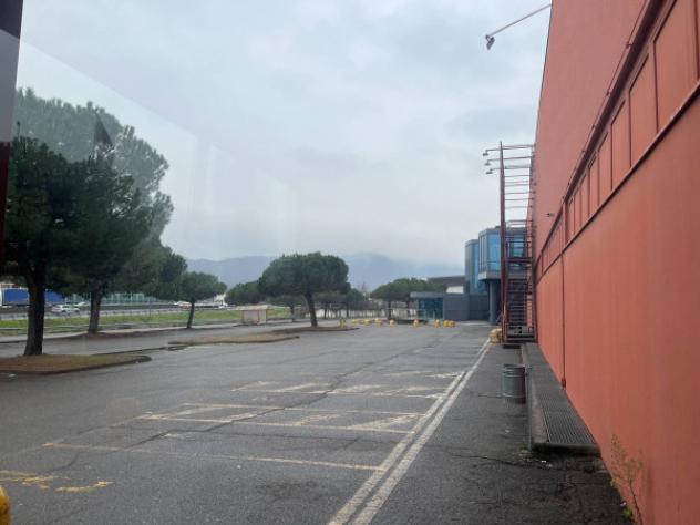 Immobile di 10000 m² con più di 5 locali in affitto a Erbusco - Foto 9