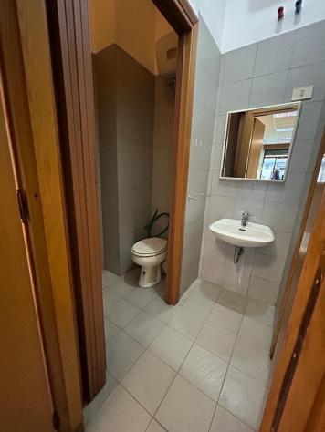 Affittasi Negozio 4 vetrine - Foto 3