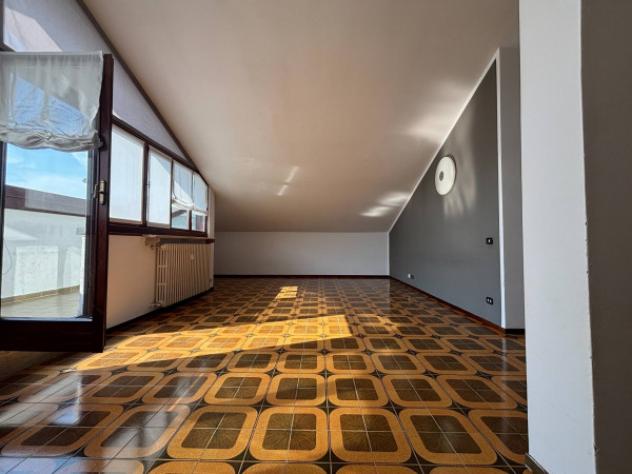 Appartamento di 120 m² con 3 locali in affitto a Lallio - Foto 11