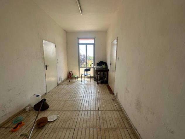 Immobile in asta di 870 m² con più di 5 locali e box auto in vendita a Piacenza - Foto 14