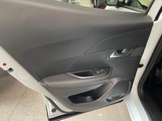 Peugeot 2008 PureTech 100 Allure S/S - Foto 10