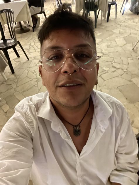 Ragazzo tuttofare ed esperto: Ripetizioni, Lingue, Mascotte e Assistenza (Anche