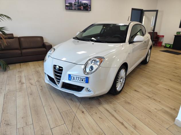 Alfa Romeo MiTo DISTINCTIVE