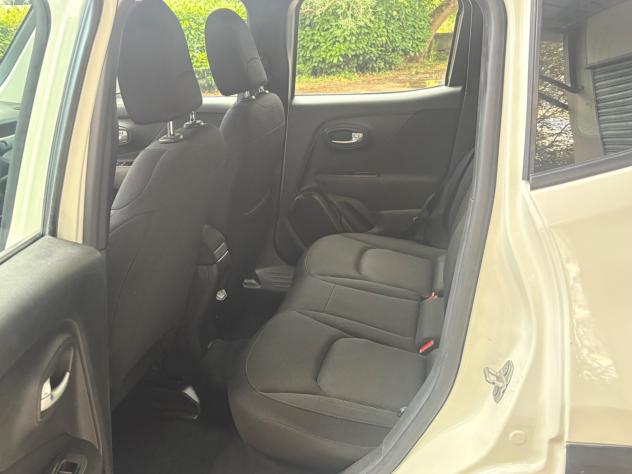 Jeep Renegade 2.0 Mjt 140CV 4WD Active Drive Low - Foto 8