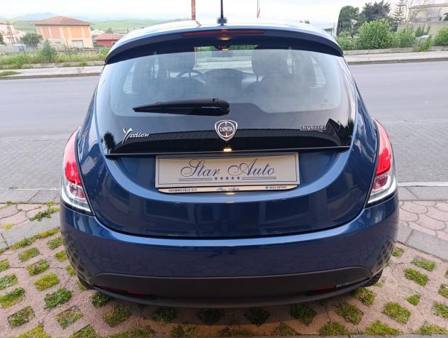 Lancia Ypsilon 1.0 FireFly 5 porte S&S Hybrid Silver - Foto 5