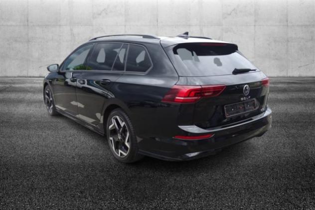 VOLKSWAGEN Golf Variant 1.5 eTSI 150 CV ACT DSG R-Line rif. 24049321 - Foto 4