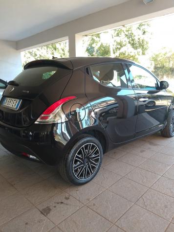 LANCIA Ypsilon 3ª serie Ypsilon 1.0 FireFly 5 porte S&S Hybrid Gold - Foto 6