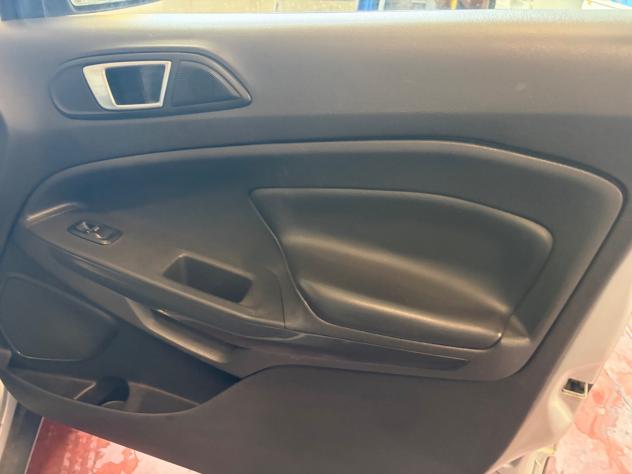 Ford EcoSport 1.5 TDCi 95 CV Titanium - Foto 10