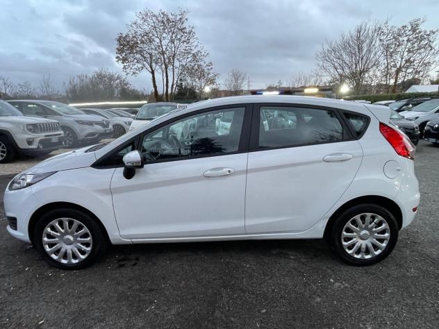 Ford Fiesta 1.4 5p. Bz.- GPL Titanium - Foto 3
