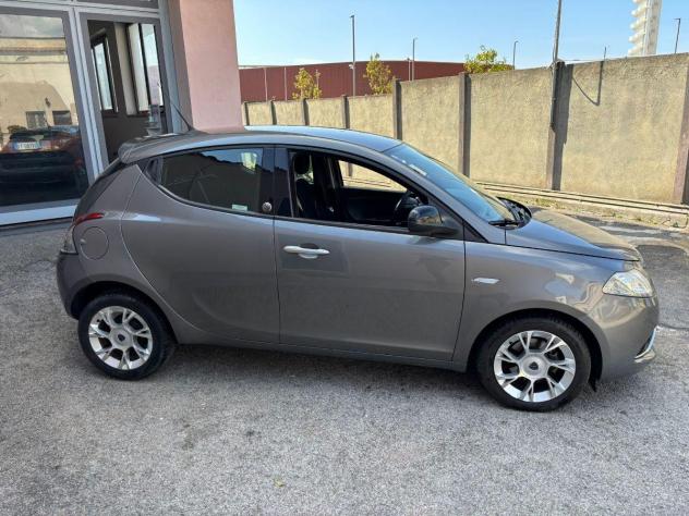 LANCIA Ypsilon 1.2 69CV 5p.GPL Ecochic Gold 5posti - Foto 6