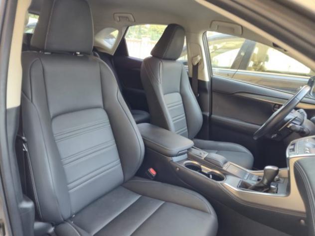 LEXUS NX 300 Hybrid 4WD Premium rif. 23731656 - Foto 10