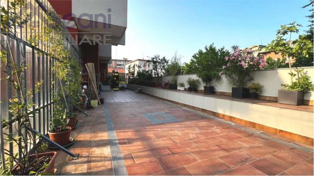 176_MIL - GRANDE 2 LOCALI CON CUCINA ABITABILE E TERRAZZO - Foto 5