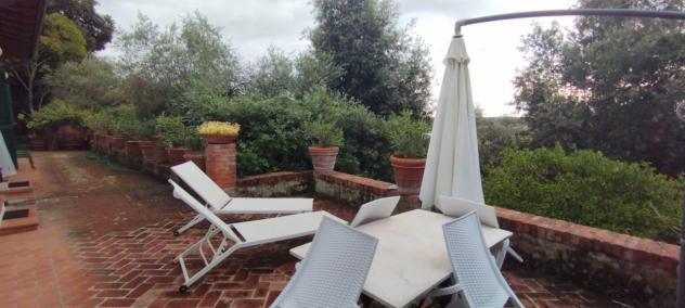 VILLA di 6 vani e di 110 mq (PIETRASANTA) rif. P318 - Foto 2