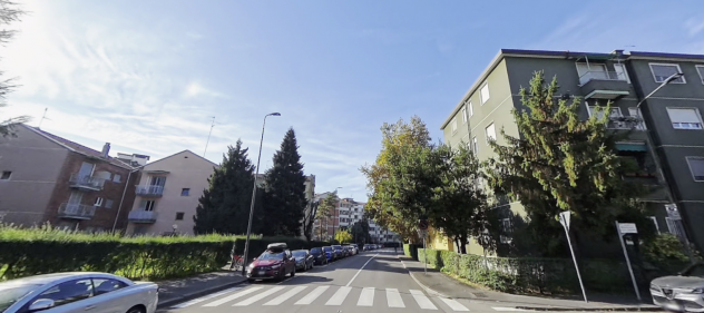 TRILOCALE A ZONA FORLANINI LIBERO DA SUBITO CON BALCONE - Foto 4