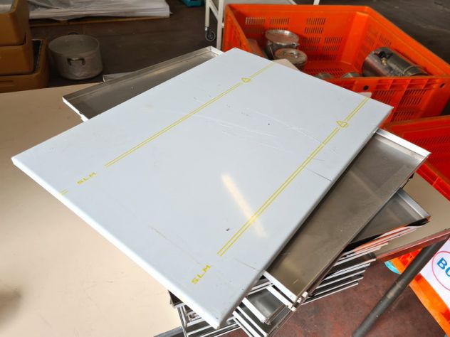 varie teglie inox 50X35cm usate - Foto 4