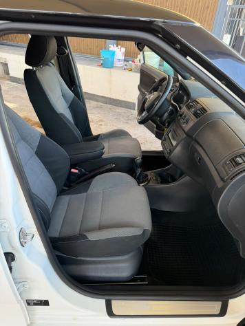 Skoda Fabia 1.2 12V 70CV Wagon Monte-Carlo GPL - Foto 10