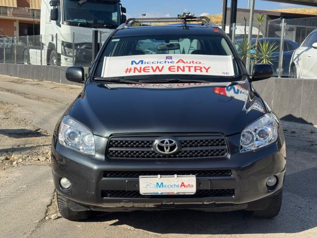 TOYOTA RAV4 2.2 4-4D 136 CV SOL 4X4 - Foto 3