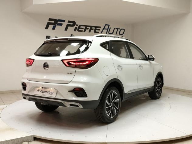 MG ZS MG MG ZS 1.5L MT 2WD LUXURY Dover White / - Foto 4