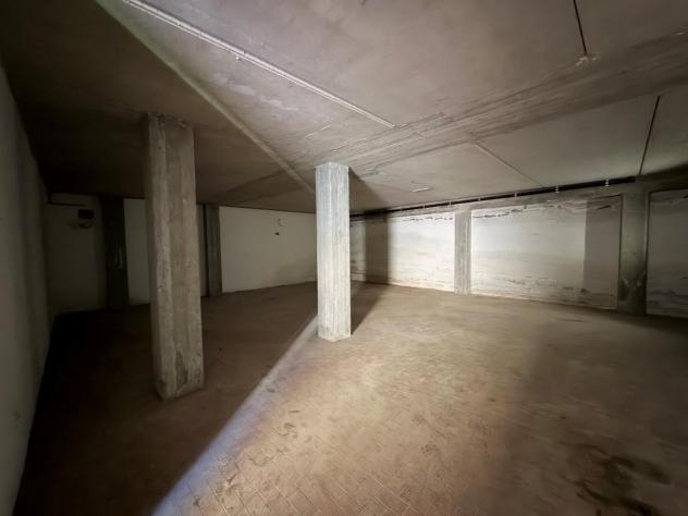 Magazzino in affitto a Poggio a Caiano 65 mq Rif: 1444978