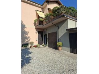 A000596 - AROSIO centro affittiamo BILOCALE arredato al piano terra