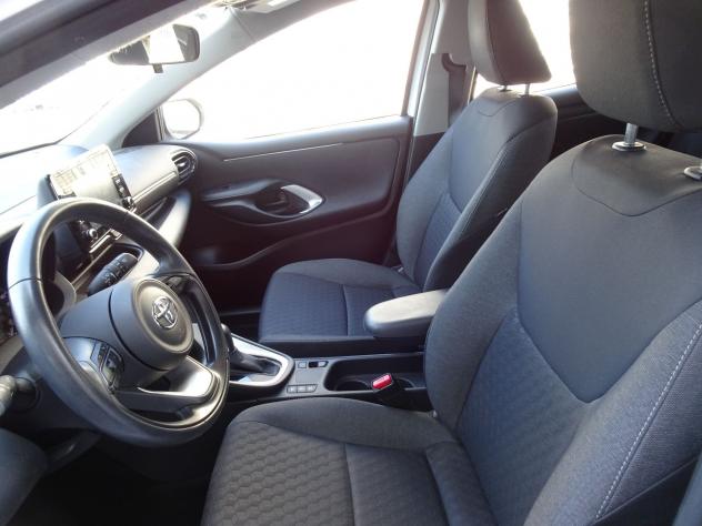 Toyota Yaris 4ª serie 1.5 Hybrid 5 porte Active - Foto 8