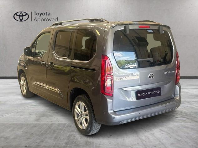 Toyota Proace City Verso 1.5D 130 CV S&S L1 Executive - Foto 5