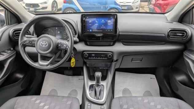 TOYOTA Yaris HYBRID 1.5cc 92cv rif. 23900108 - Foto 6
