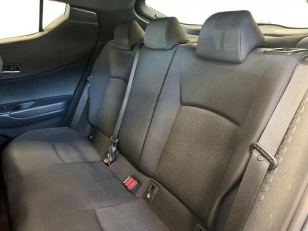 TOYOTA C-HR 1.8 Hybrid E-CVT Active rif. 23921945 - Foto 8