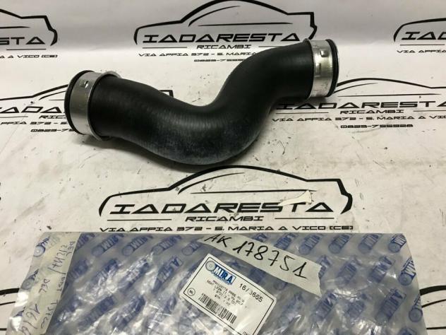 Tubo Intercooler A3 - TT - Golf 5 - Passat 2.0 TDI 1K0145832E