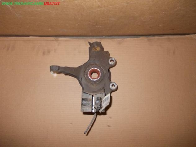 MONTANTE ANT.D. FORD FOCUS (CAP) C-Max FORD - C-MAX - 01-10-2003 - 01-04-2007