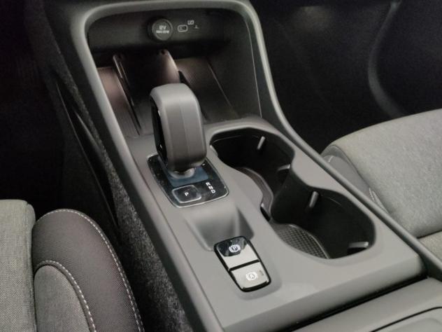 Volvo XC40 XC40 B3 automatico Core FOTO FAXSIMILE - Foto 10