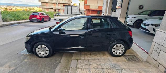 Audi A1 1.6 TDI Attraction - Foto 3