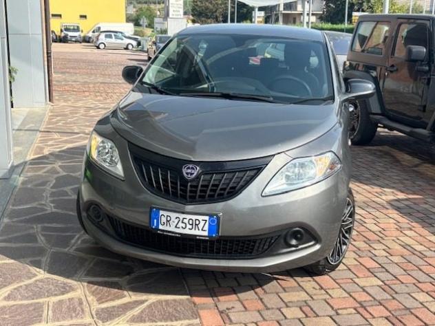 LANCIA Ypsilon 1.0 FireFly 5 porte S&S Hybrid Silver Plus rif. 24077259 - Foto 2