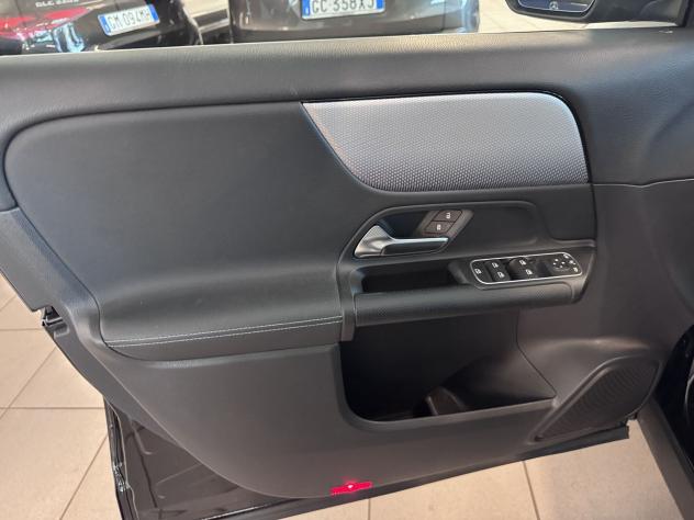 Mercedes-Benz GLA GLA 200 d Automatic Sport - Foto 6