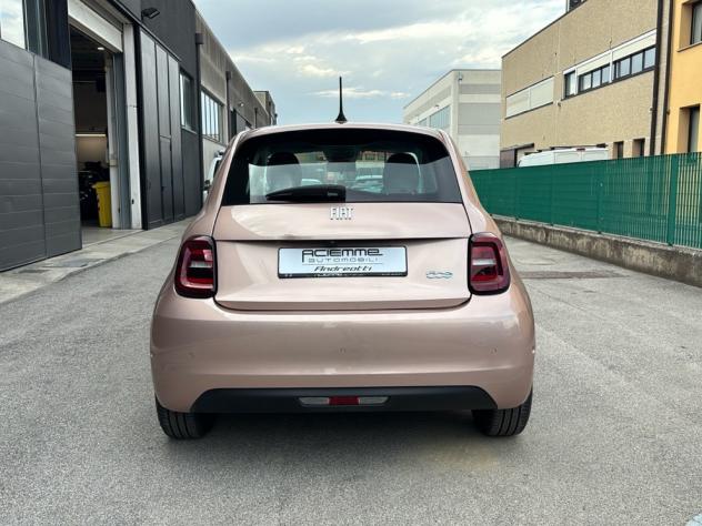 FIAT 500 500e 3+1 42 kWh Passion - Foto 8