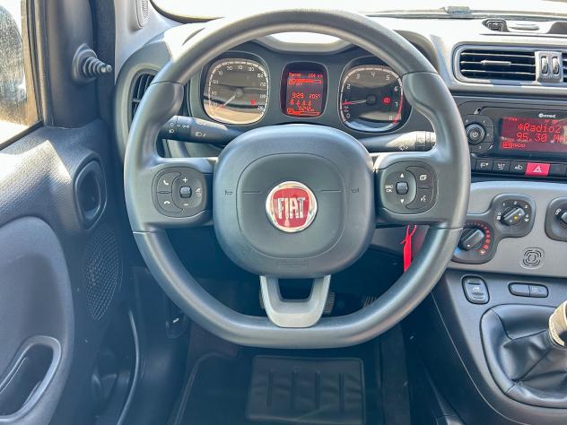 Fiat Panda 1.0 FireFly S&S Hybrid City Life - Foto 8
