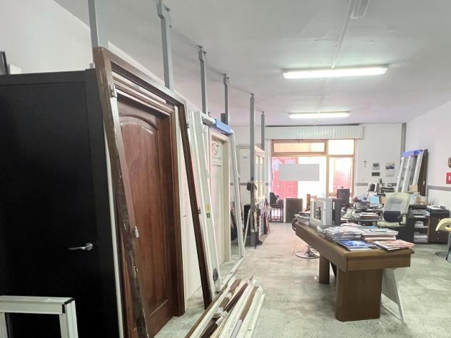 Negozio in vendita a Massa 80 mq Rif: 1426367