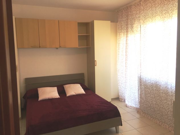 COLLEVERDE, secondo piano, 2 camere, 3 balconi - Foto 6
