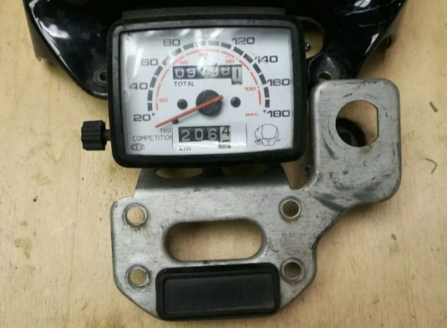 Quadro contakm Cagiva ed altre del Gruppo Varesino (Husqvarna ecc)
