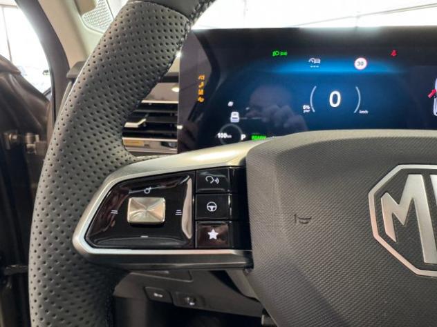 MG HS HEV Hybrid+ 224CV Luxury NUOVA DA IMMATRICOLARE rif. 23775752 - Foto 6