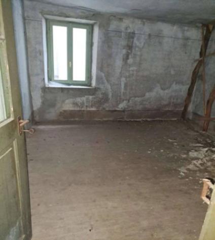 Immobile in asta di 372 m² con più di 5 locali in vendita a Grandola ed Uniti - Foto 5
