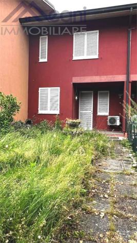 211 - VENDUTO! VILLA SCHIERA DA RISTRUTTURARE! - Foto 2